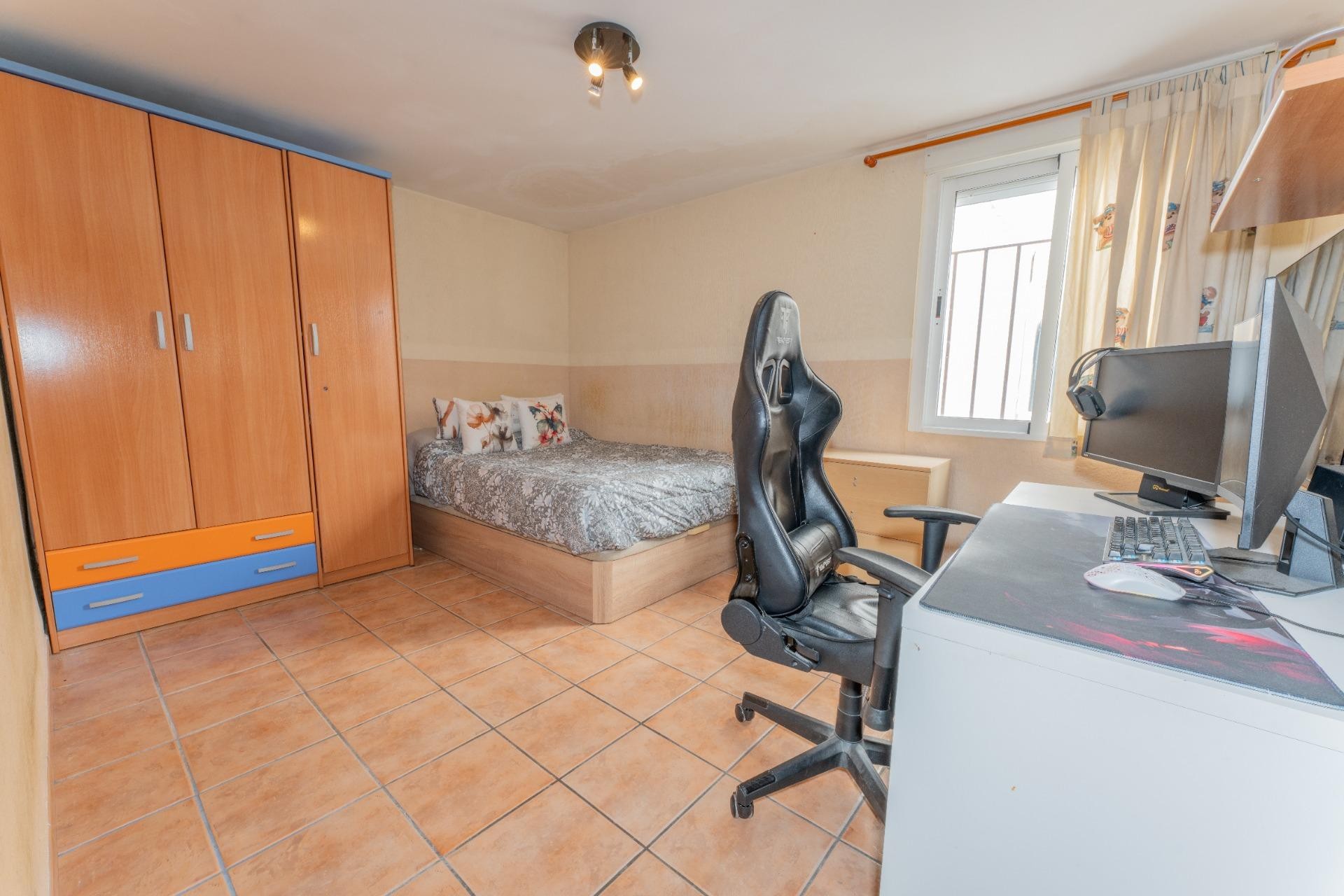 Revente - Appartement - Elche - Plaza Barcelona