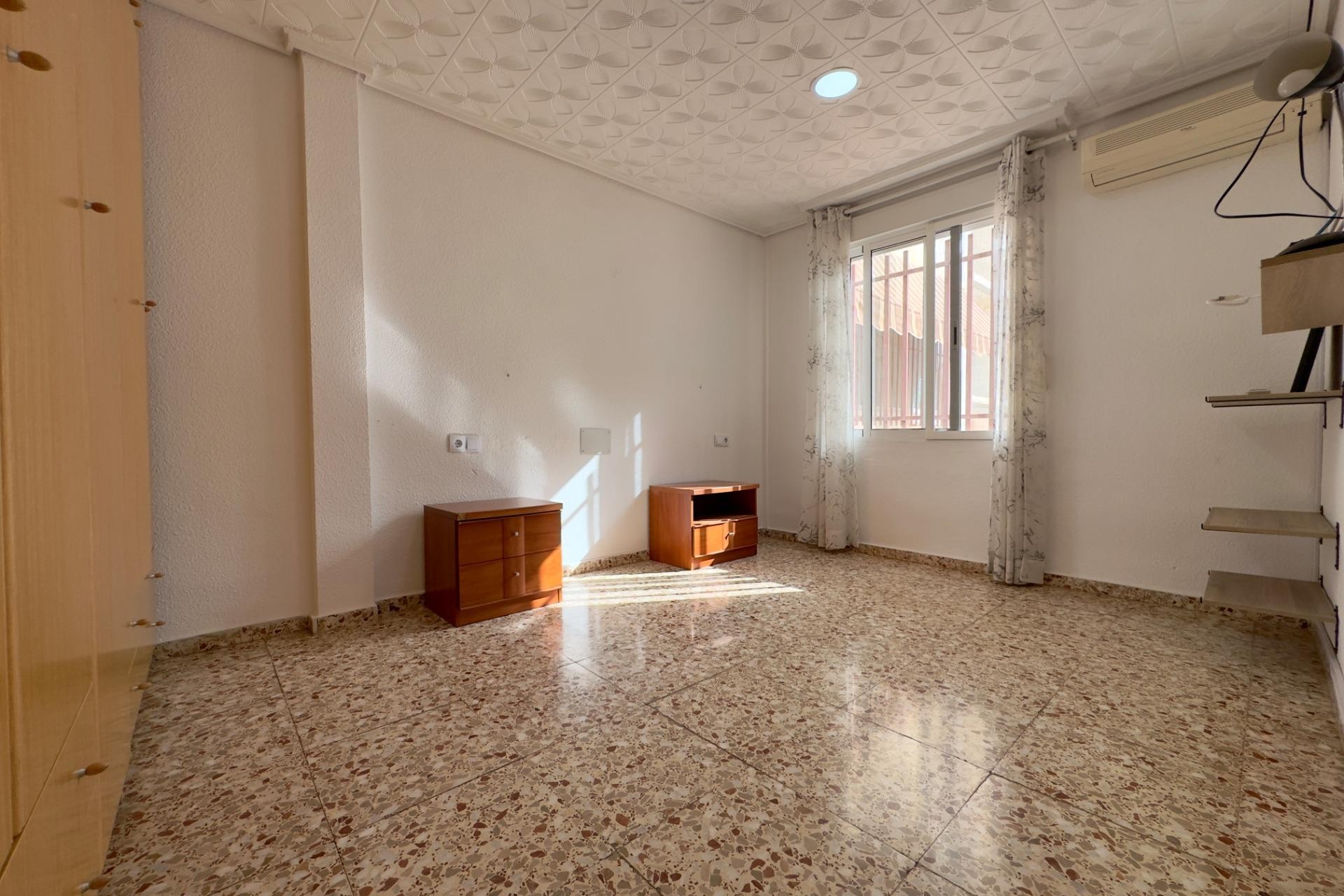Revente - Appartement - Elche - Plaza Madrid
