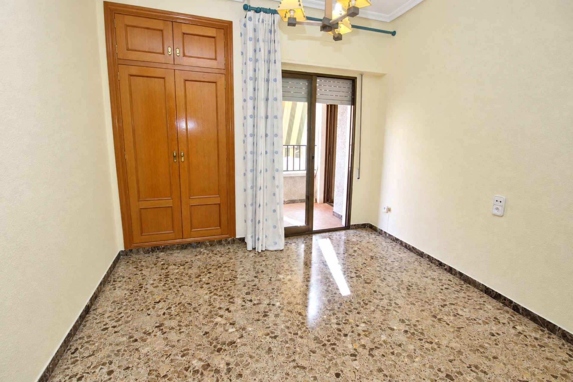 Revente - Appartement - Elche - Plaza Madrid