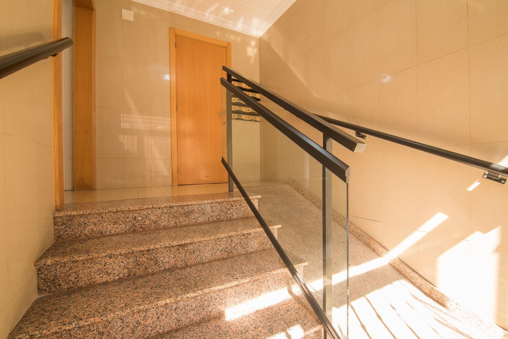 Revente - Appartement - Elche - Plaza Madrid