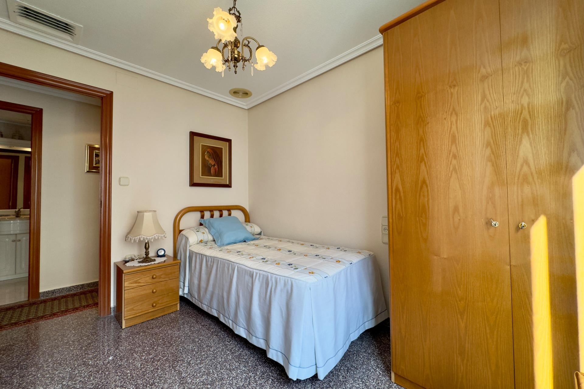 Revente - Appartement - Elche - Plaza Obispo Siuri