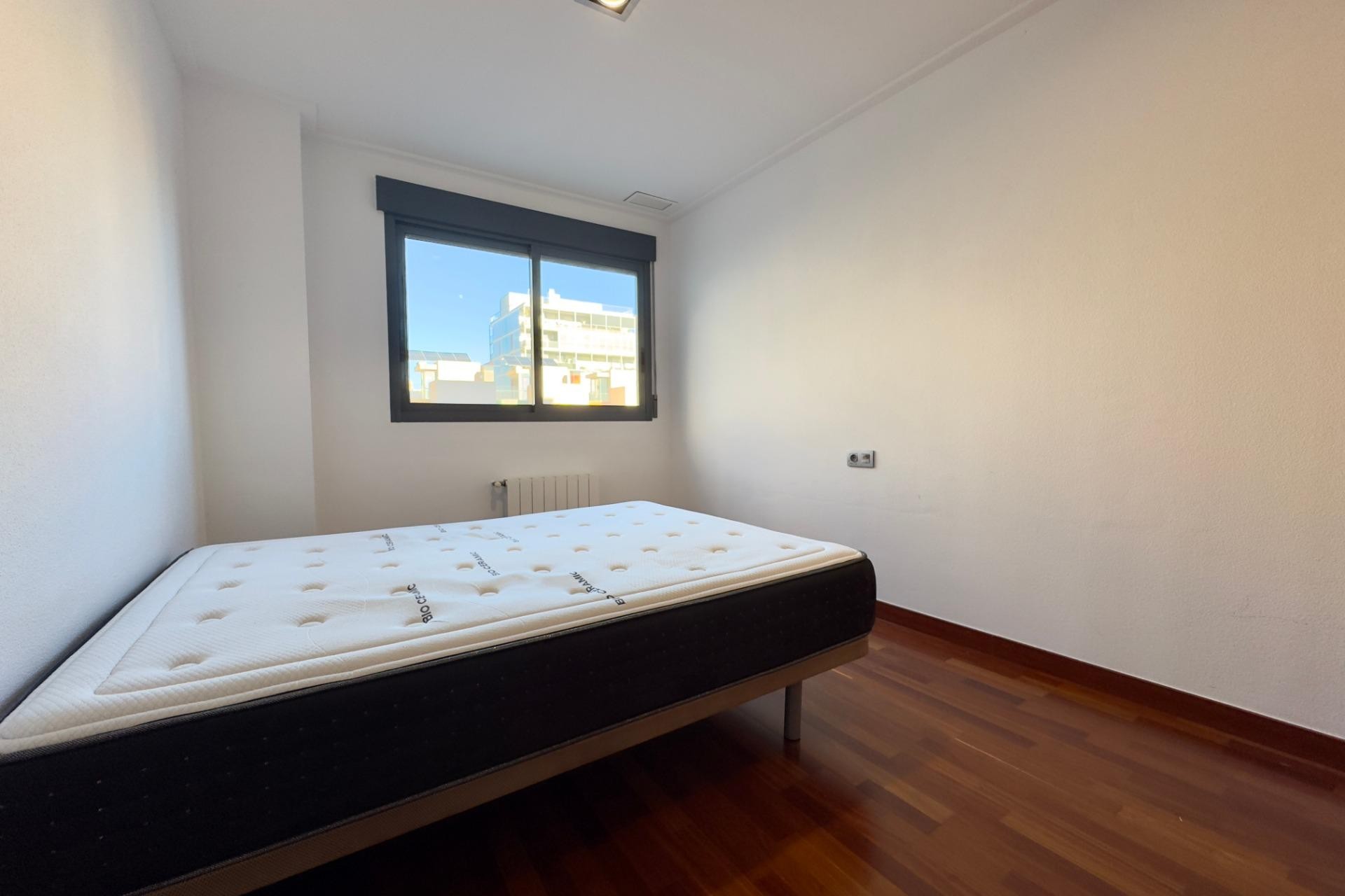 Revente - Appartement - Elche - Porcelanosa