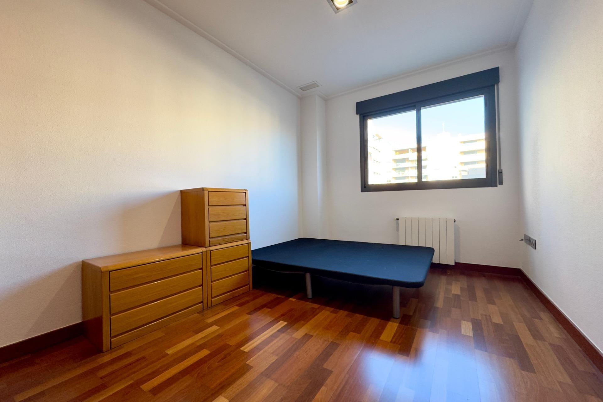 Revente - Appartement - Elche - Porcelanosa