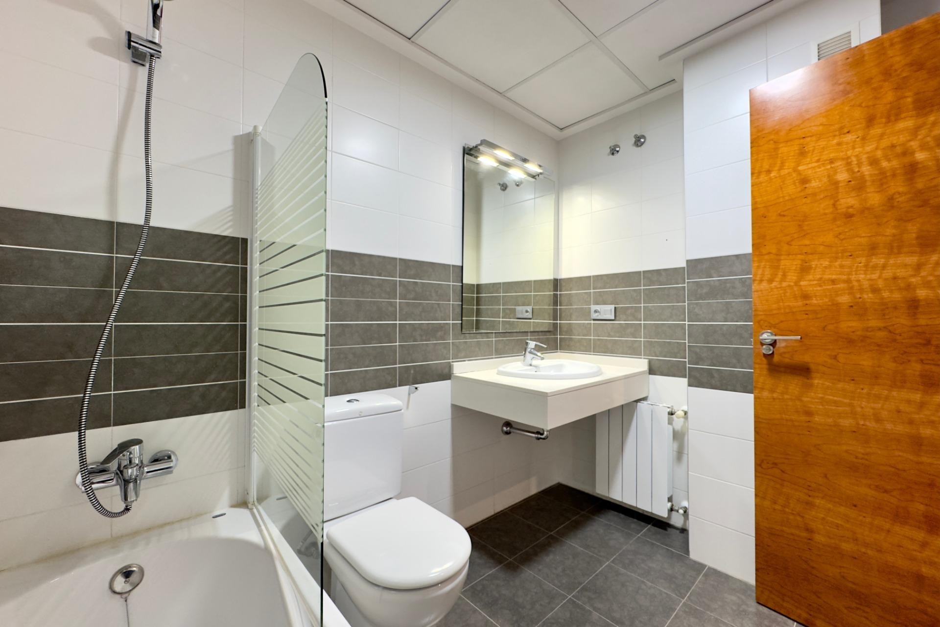 Revente - Appartement - Elche - Porcelanosa