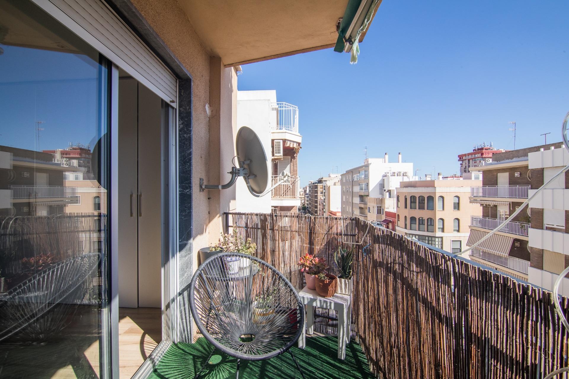 Revente - Appartement - Elche - Reina Victoria-Miguel Hernández