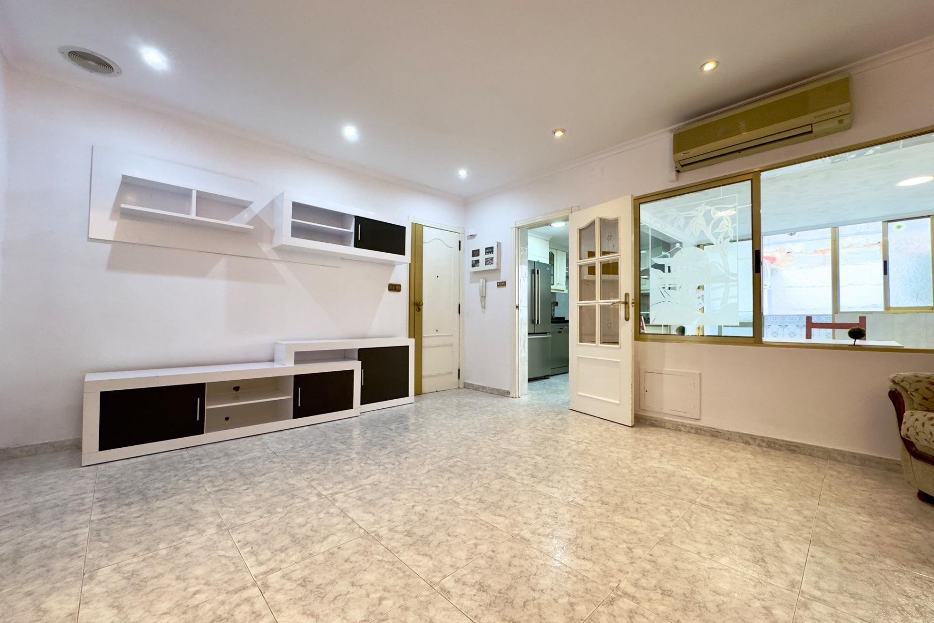 Revente - Appartement - Elche - San Crispín