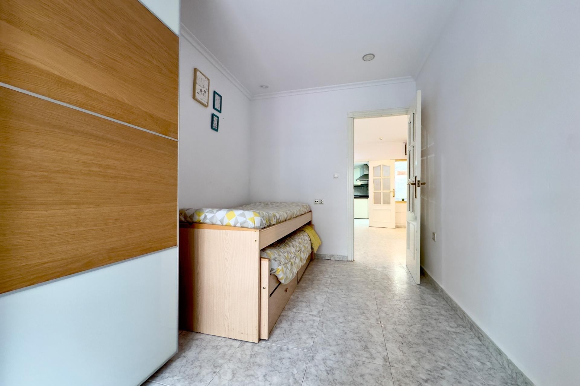 Revente - Appartement - Elche - San Crispín