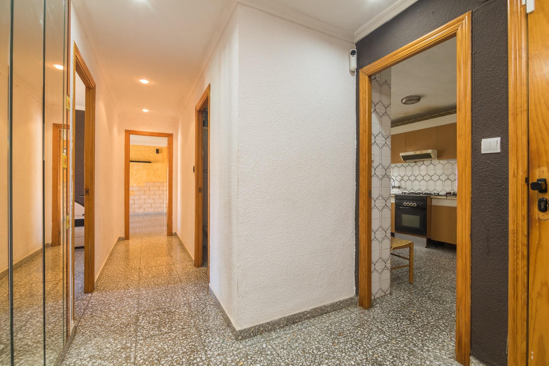 Revente - Appartement - Elche - San Crispín