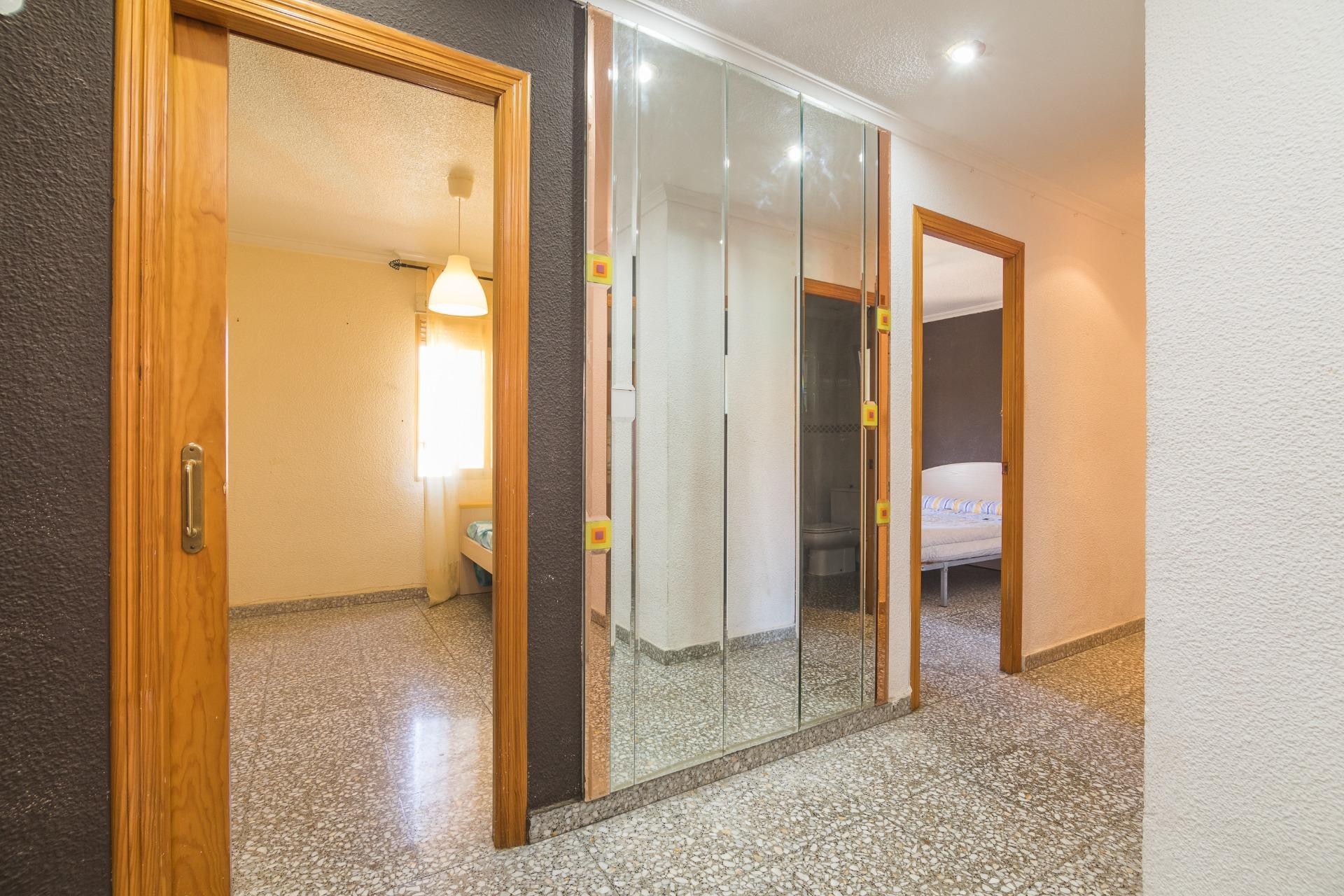 Revente - Appartement - Elche - San Crispín