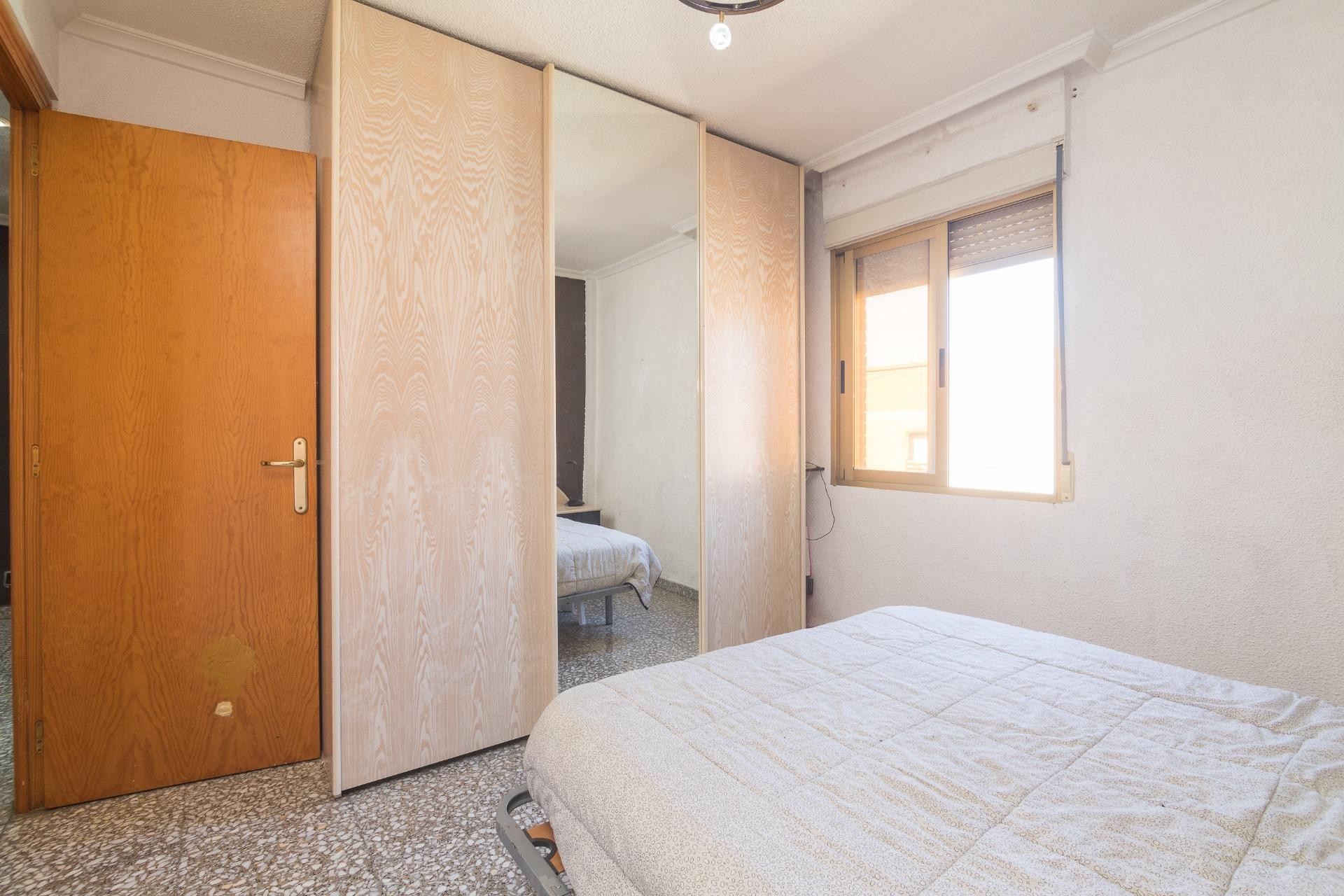 Revente - Appartement - Elche - San Crispín