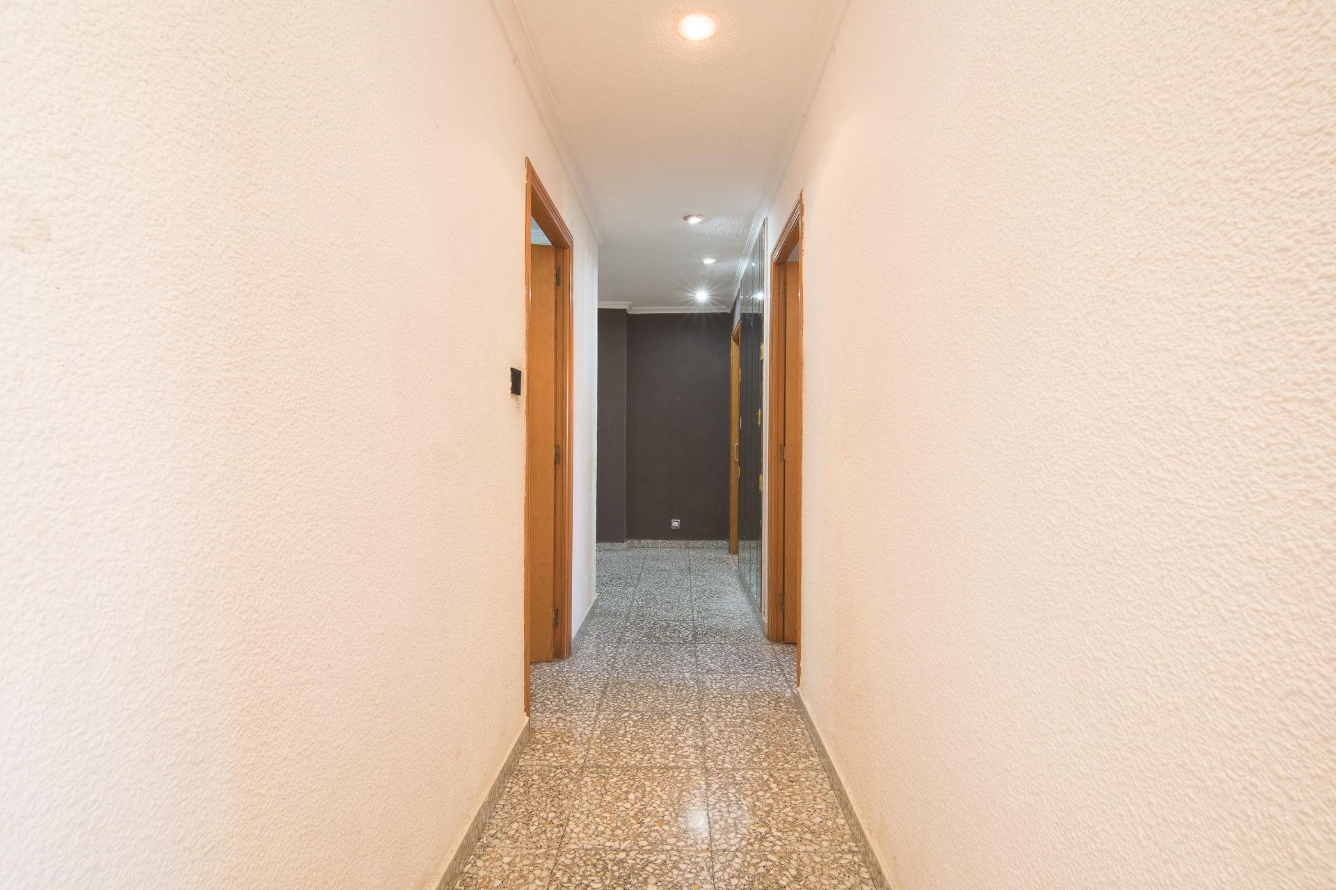 Revente - Appartement - Elche - San Crispín