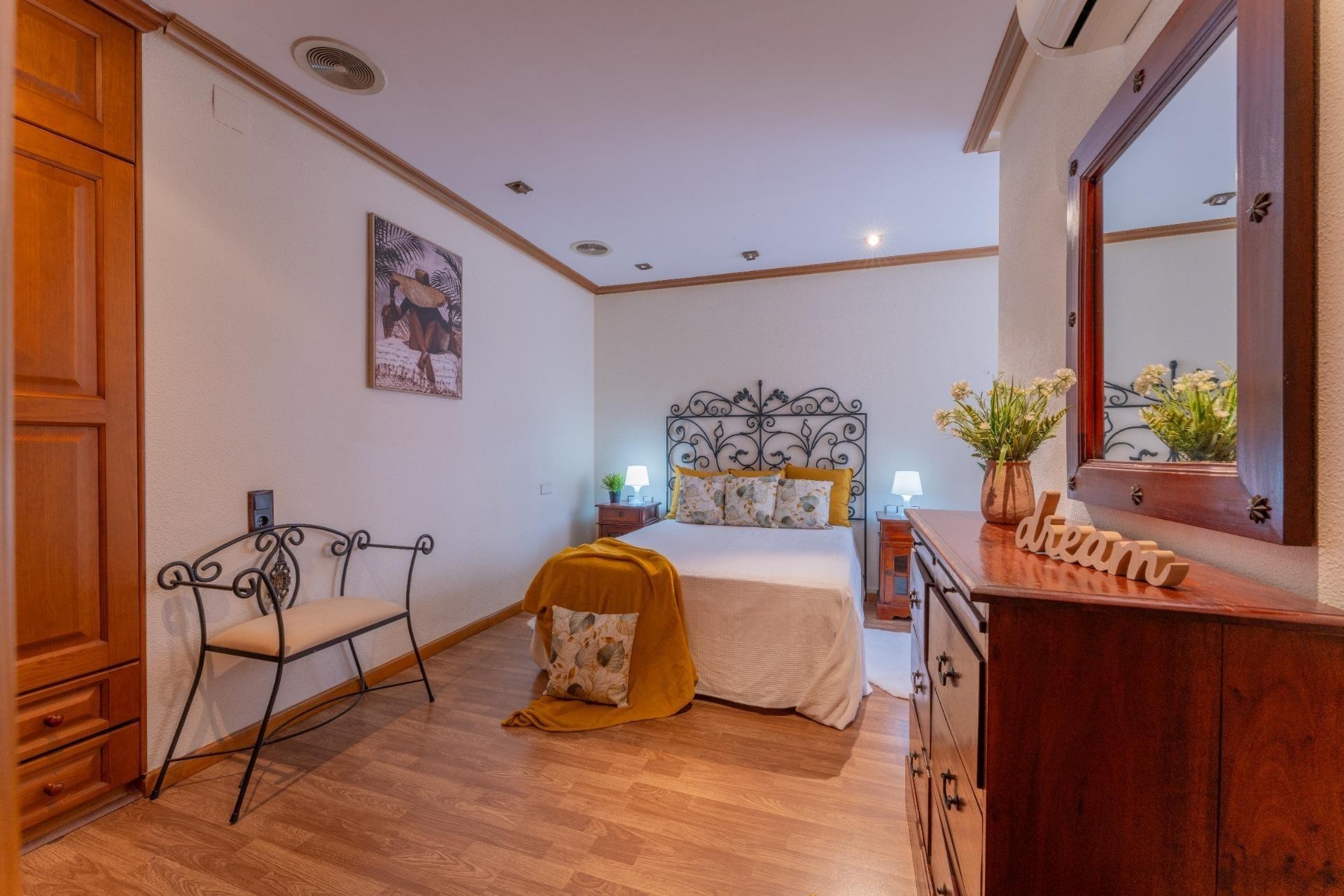 Revente - Appartement - Elche - Sector V