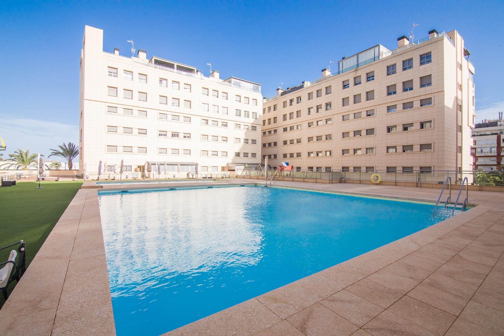 Revente - Appartement - Elche - Universidad - Ciudad deportiva
