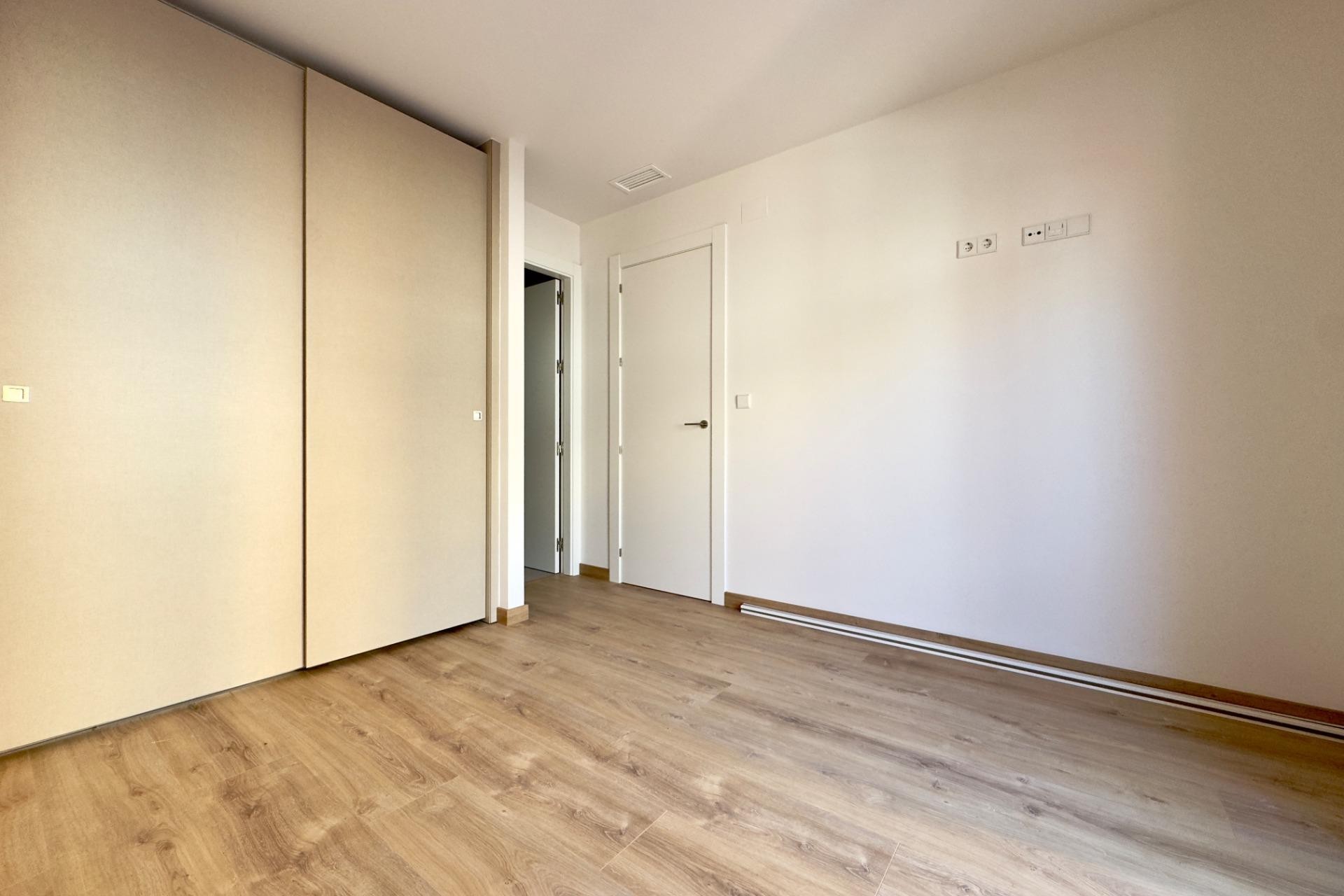 Revente - Appartement - Hondón de las Nieves - Pueblo