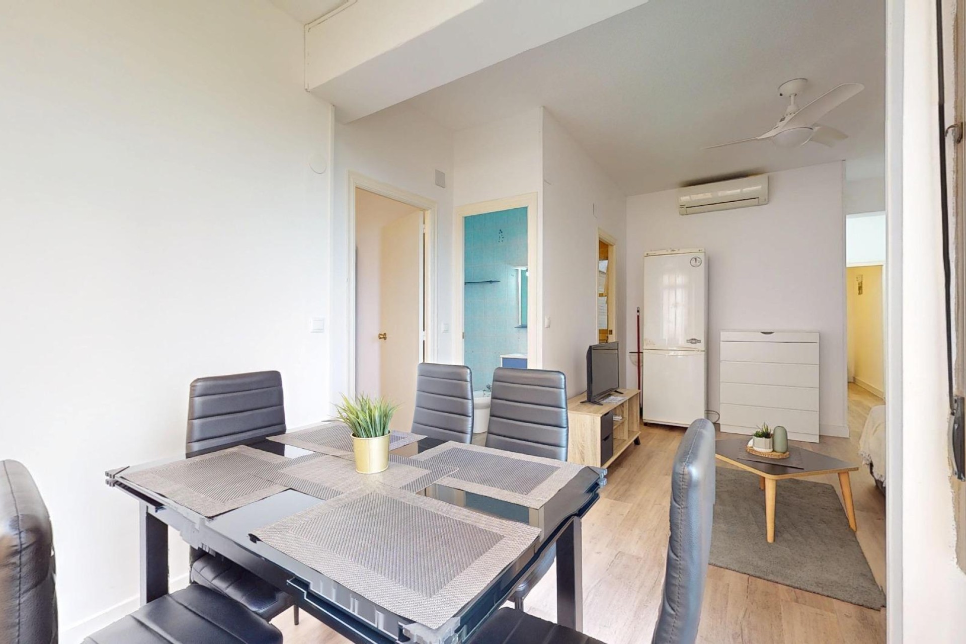 Revente - Appartement - Santa Pola - Calas de Santa Pola este