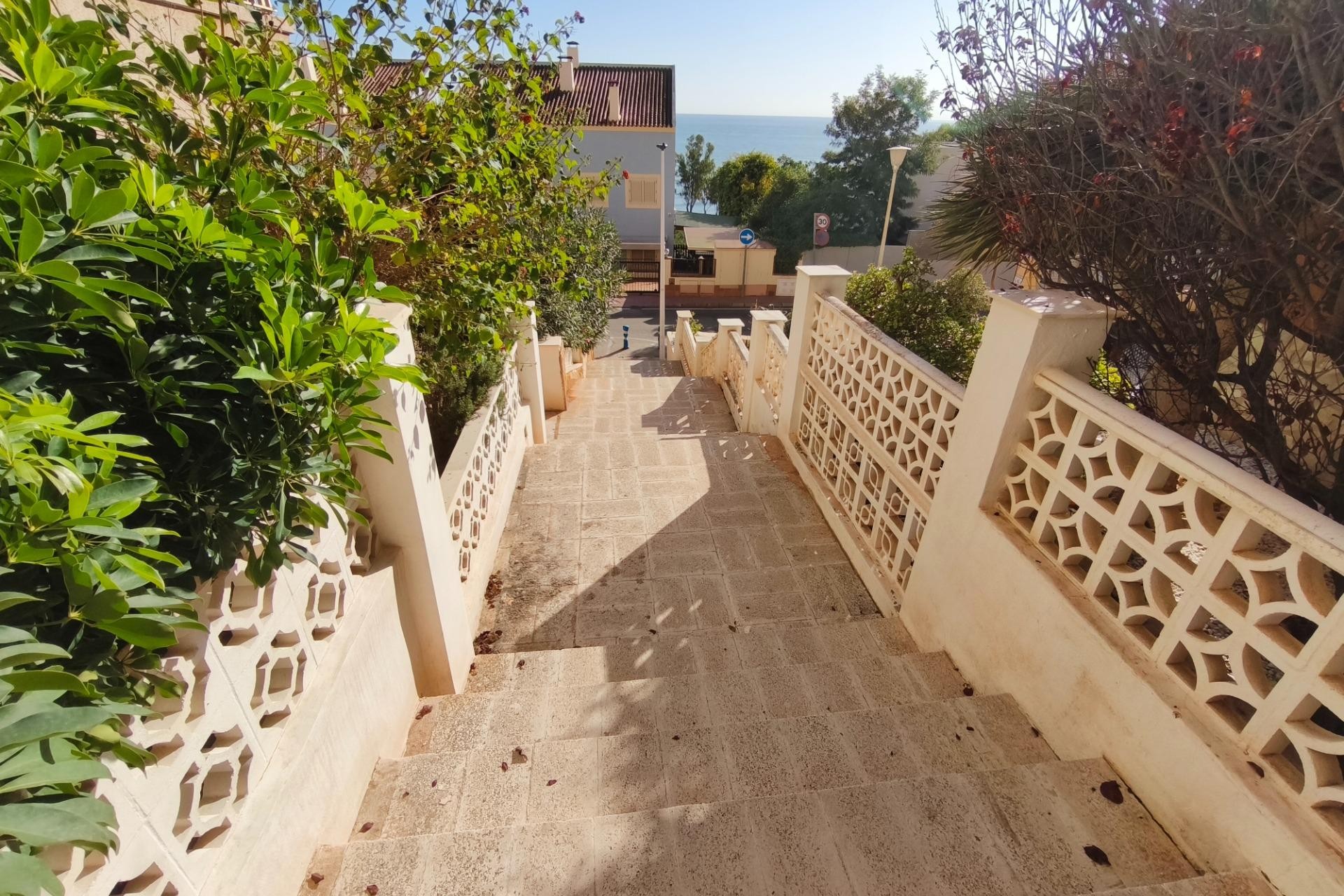 Revente - Appartement - Santa Pola - Calas de Santa Pola este
