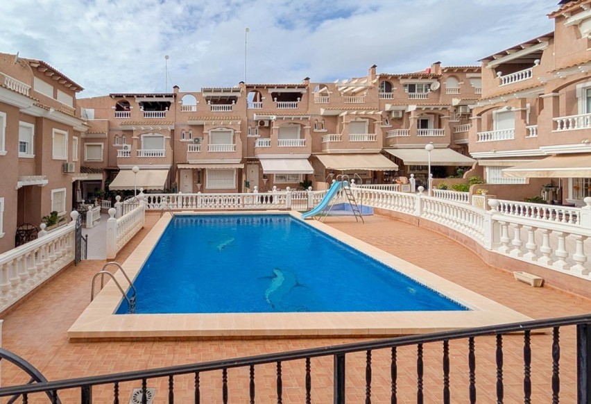 Revente - Appartement - Santa Pola - Calas de Santiago Bernabeu