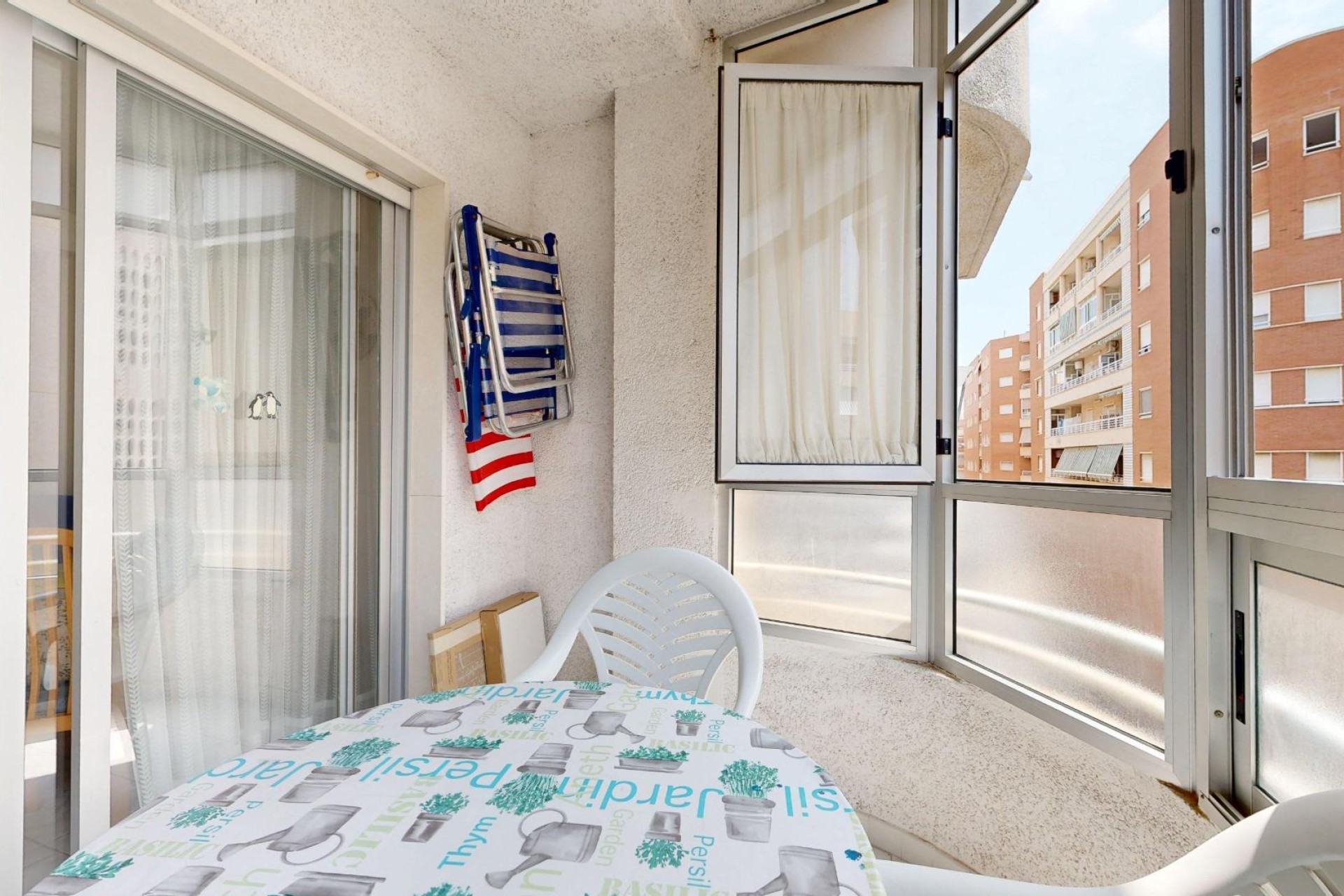 Revente - Appartement - Santa Pola - Club nautico