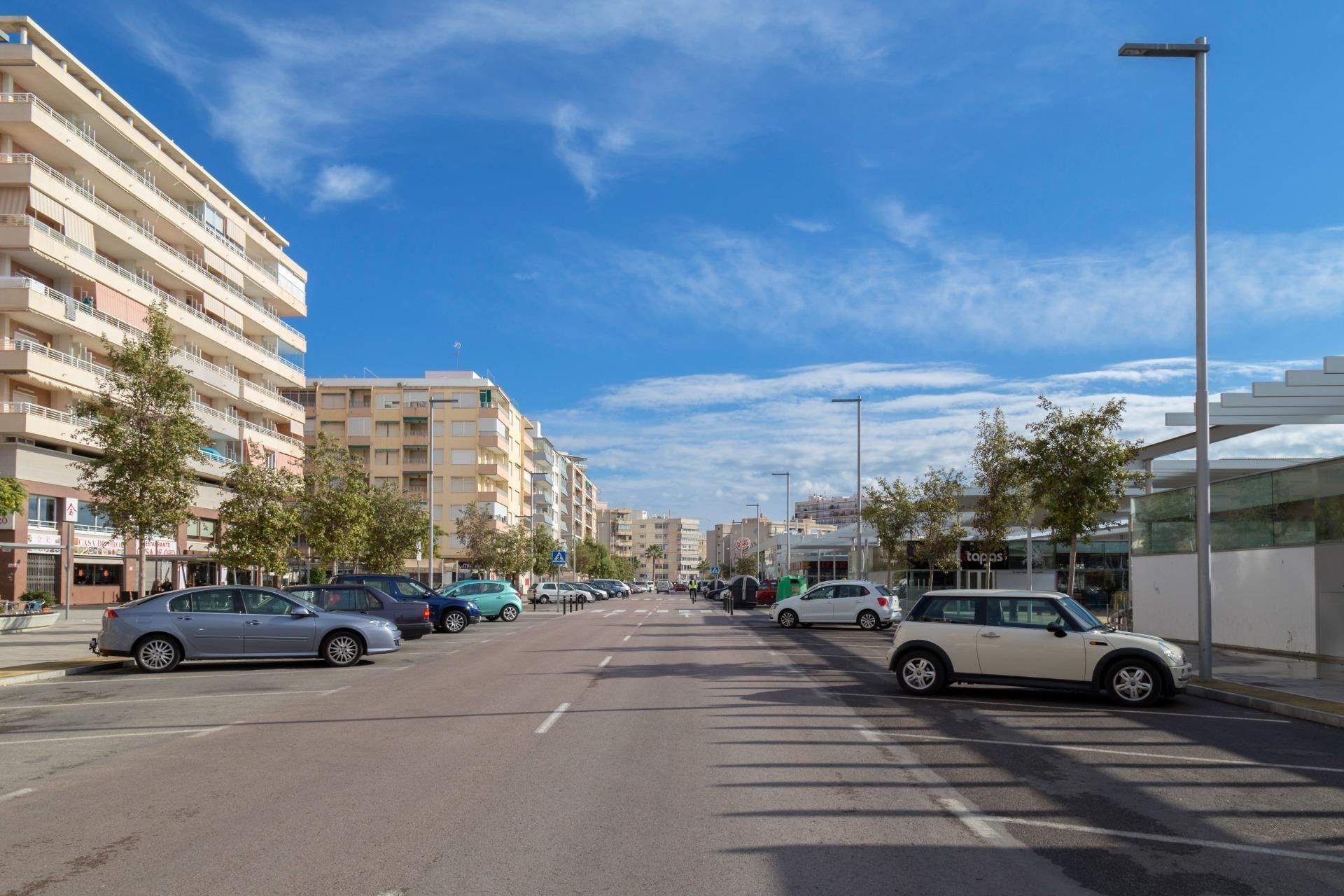 Revente - Appartement - Santa Pola - Club nautico