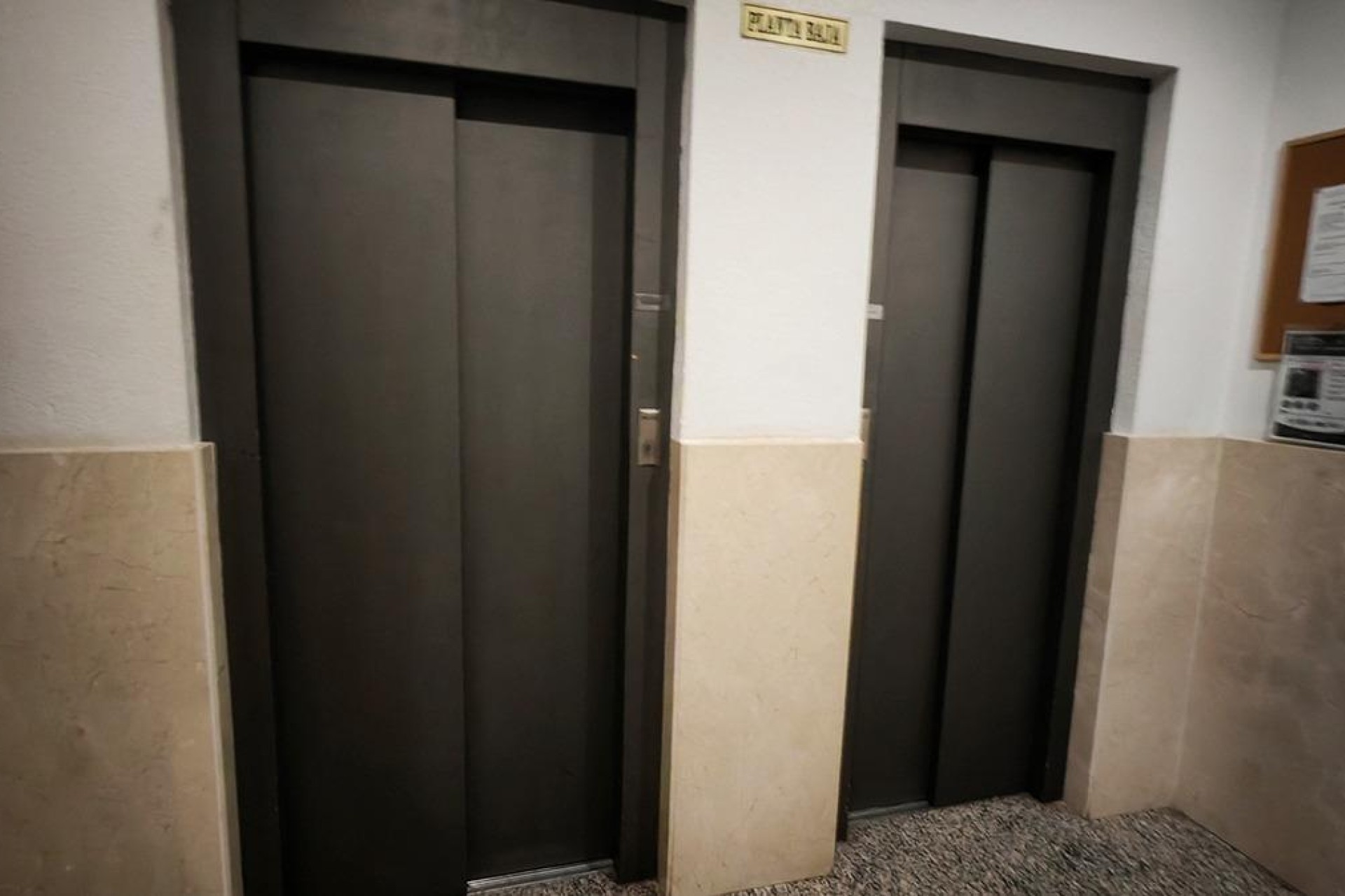 Revente - Appartement - Torrevieja - Centro