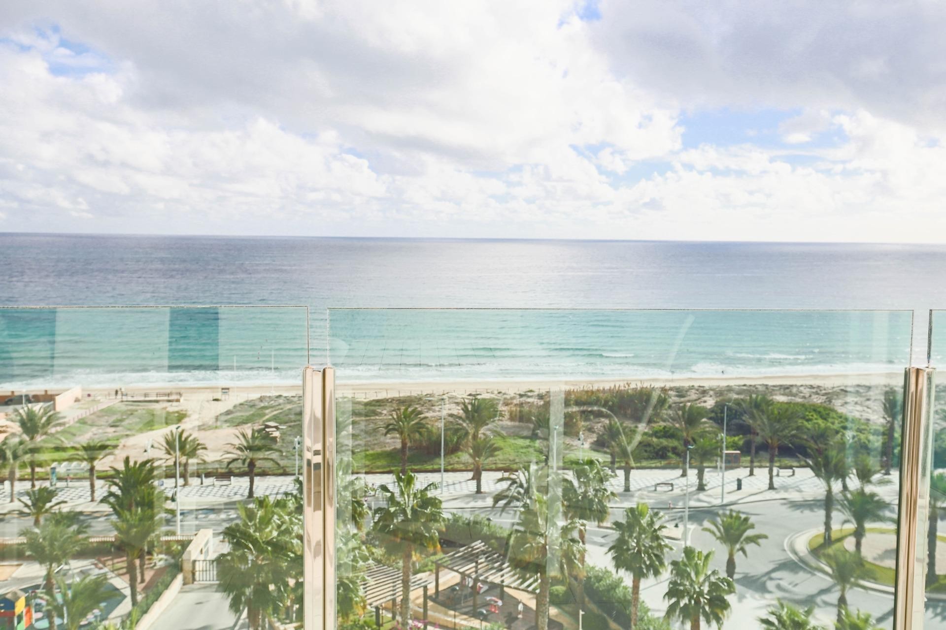 Revente - Attique - Arenales del Sol - Zona paseo maritimo