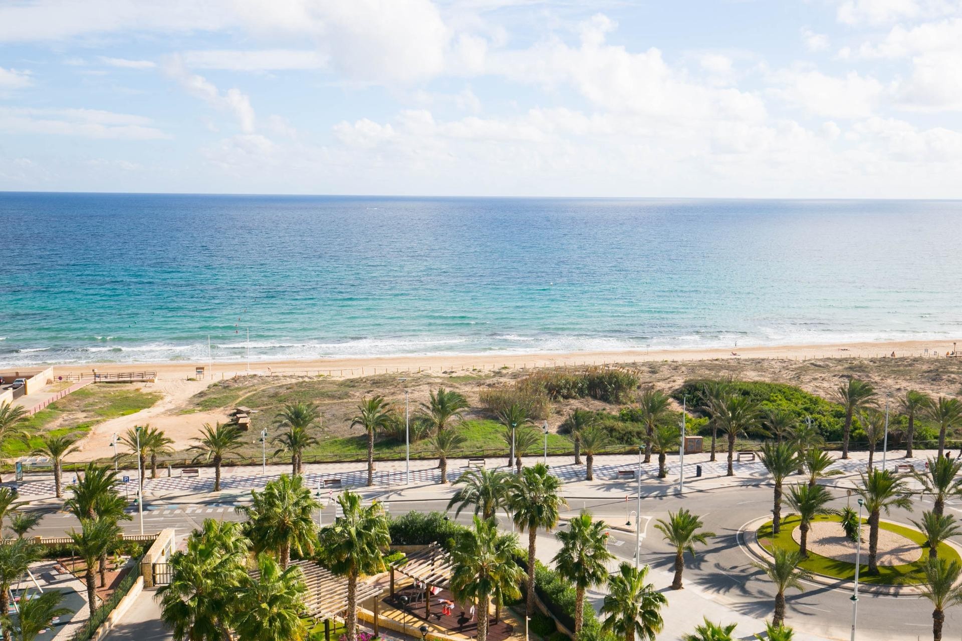 Revente - Attique - Arenales del Sol - Zona paseo maritimo