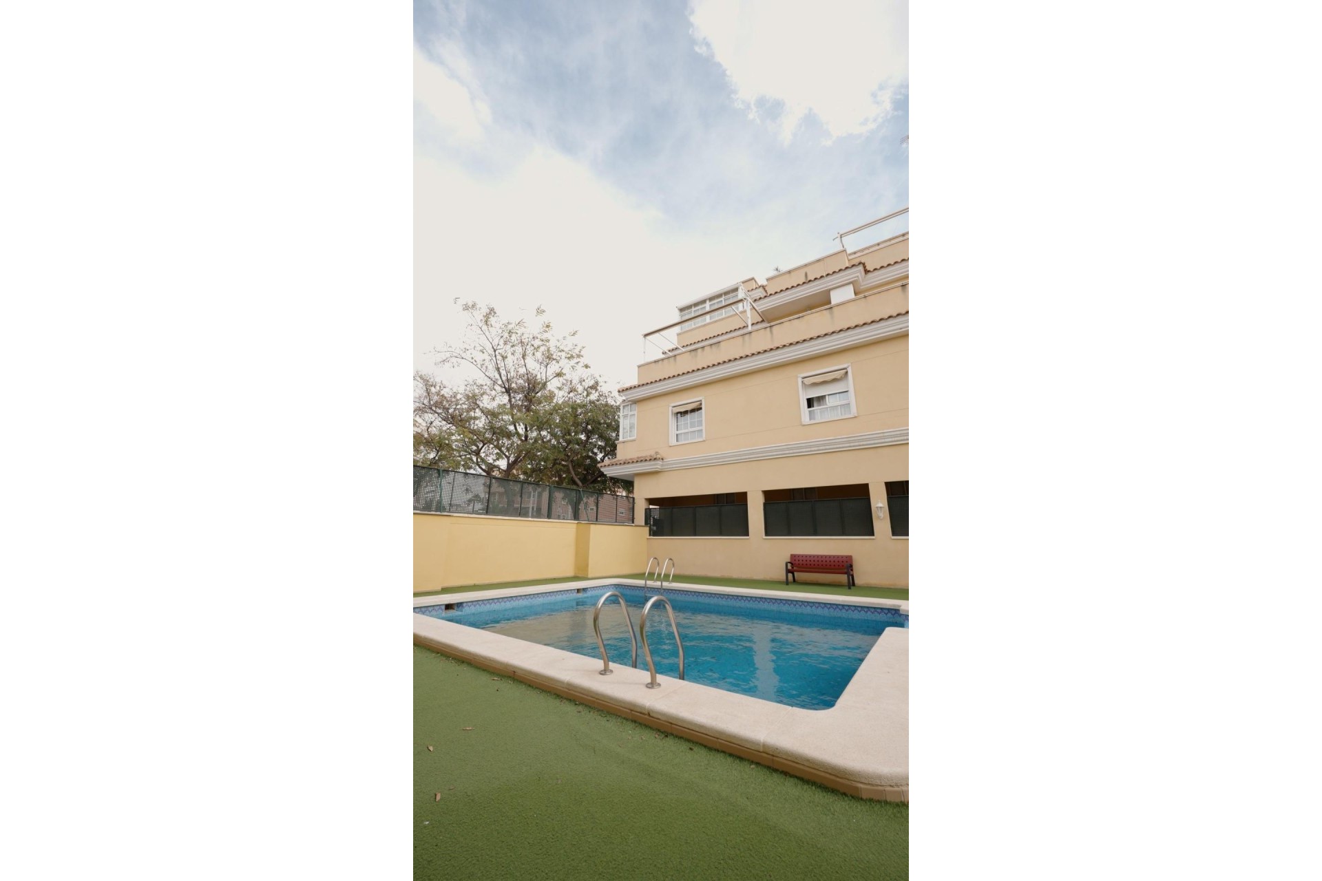 Revente - Bungalow - Elche - Campo de Fútbol