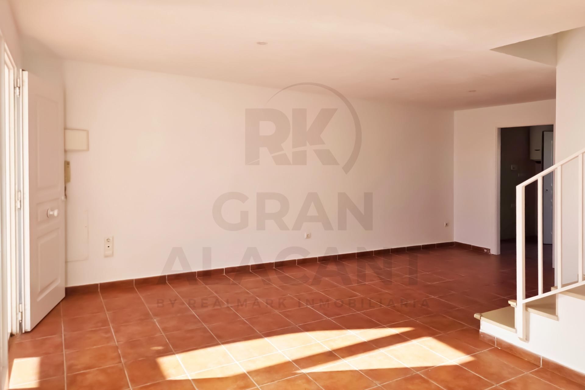 Revente - Casa Tipo Dúplex - Gran alacant - Carabasí