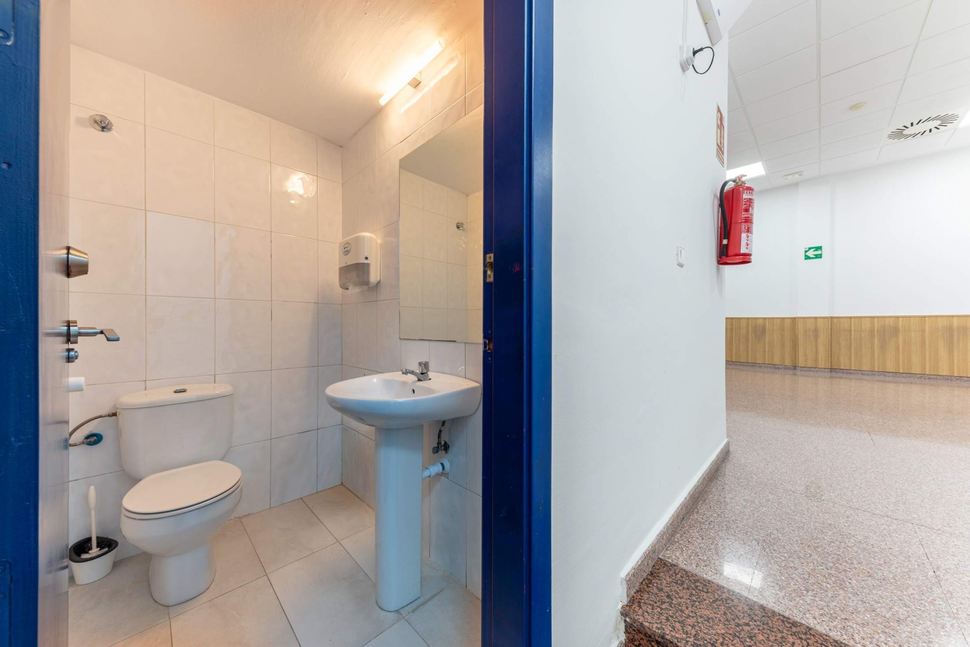 Revente - Commercial - Alicante - Altozano