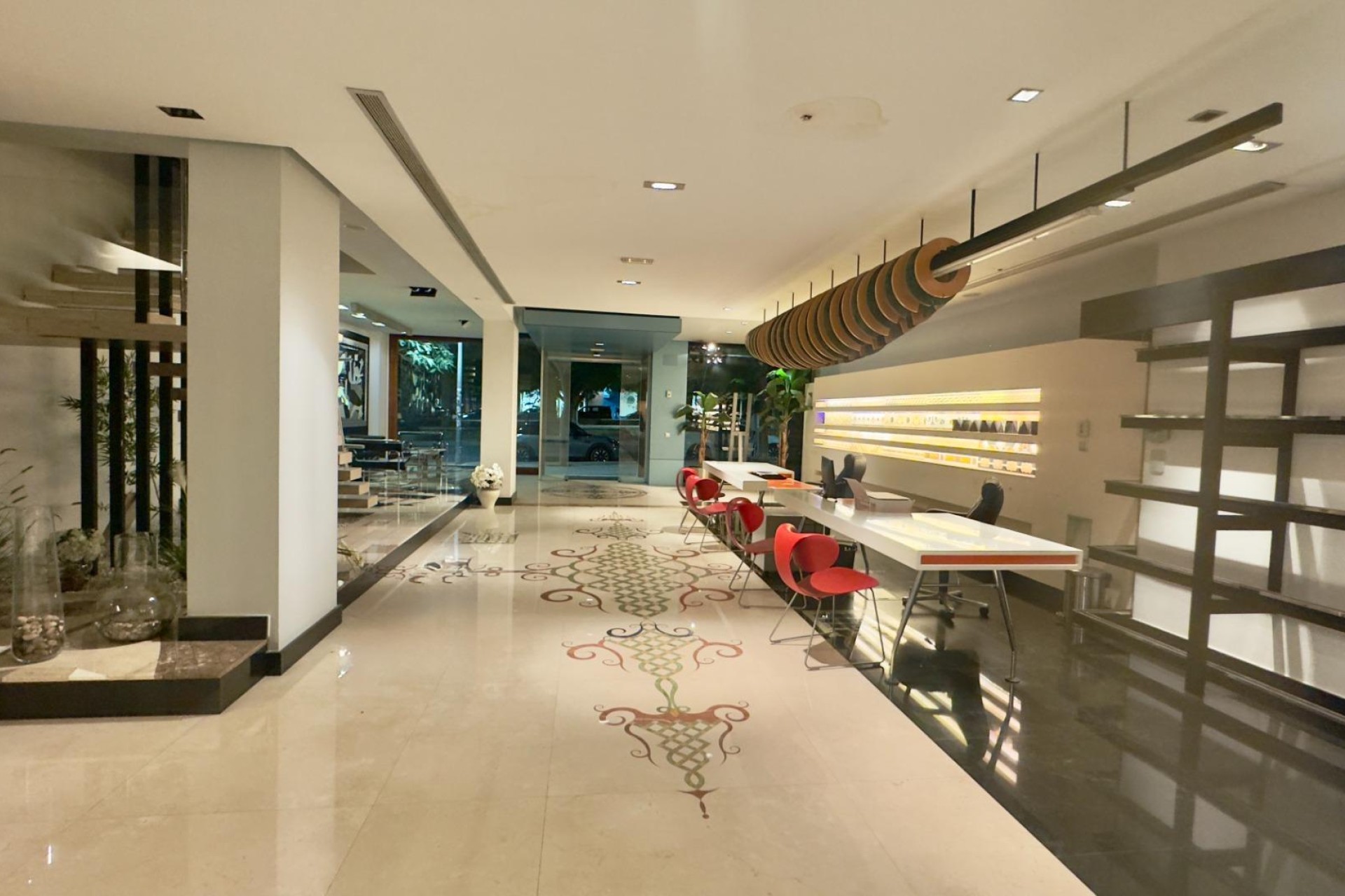 Revente - Commercial - Alicante - Vistahermosa