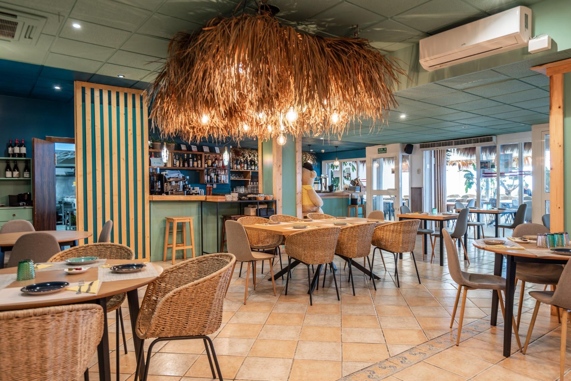 Revente - Commercial - Arenales del Sol