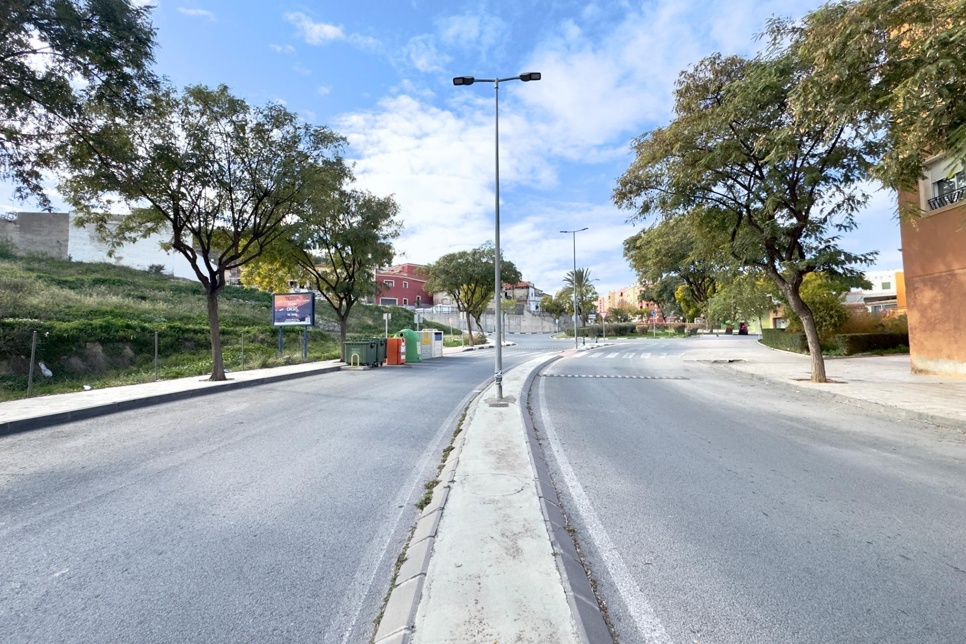 Revente - Commercial - Aspe - La Coca - La Nía - Vistahermosa