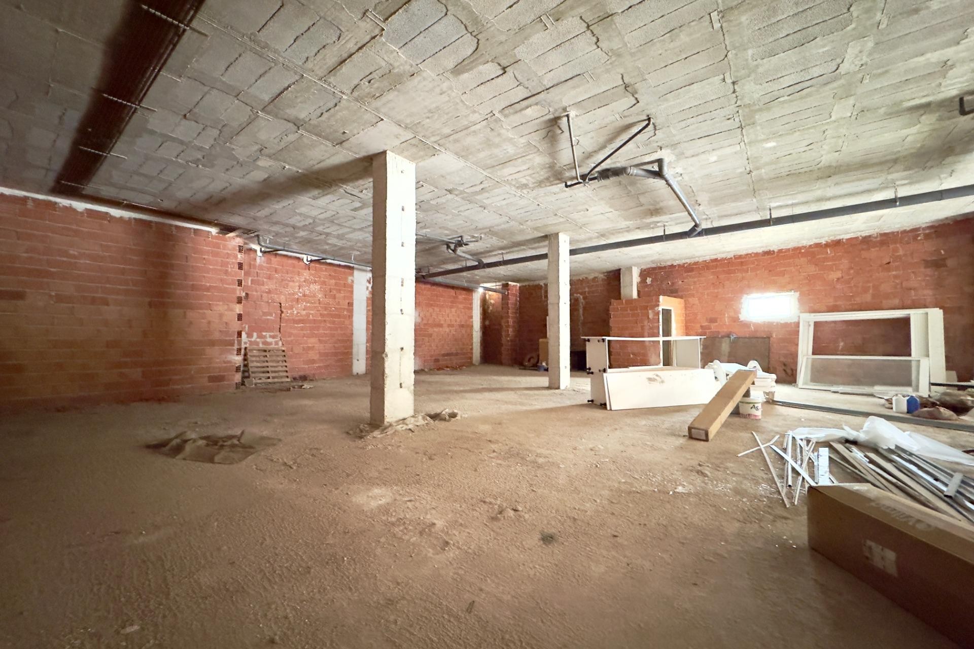 Revente - Commercial - Aspe - La Coca - La Nía - Vistahermosa