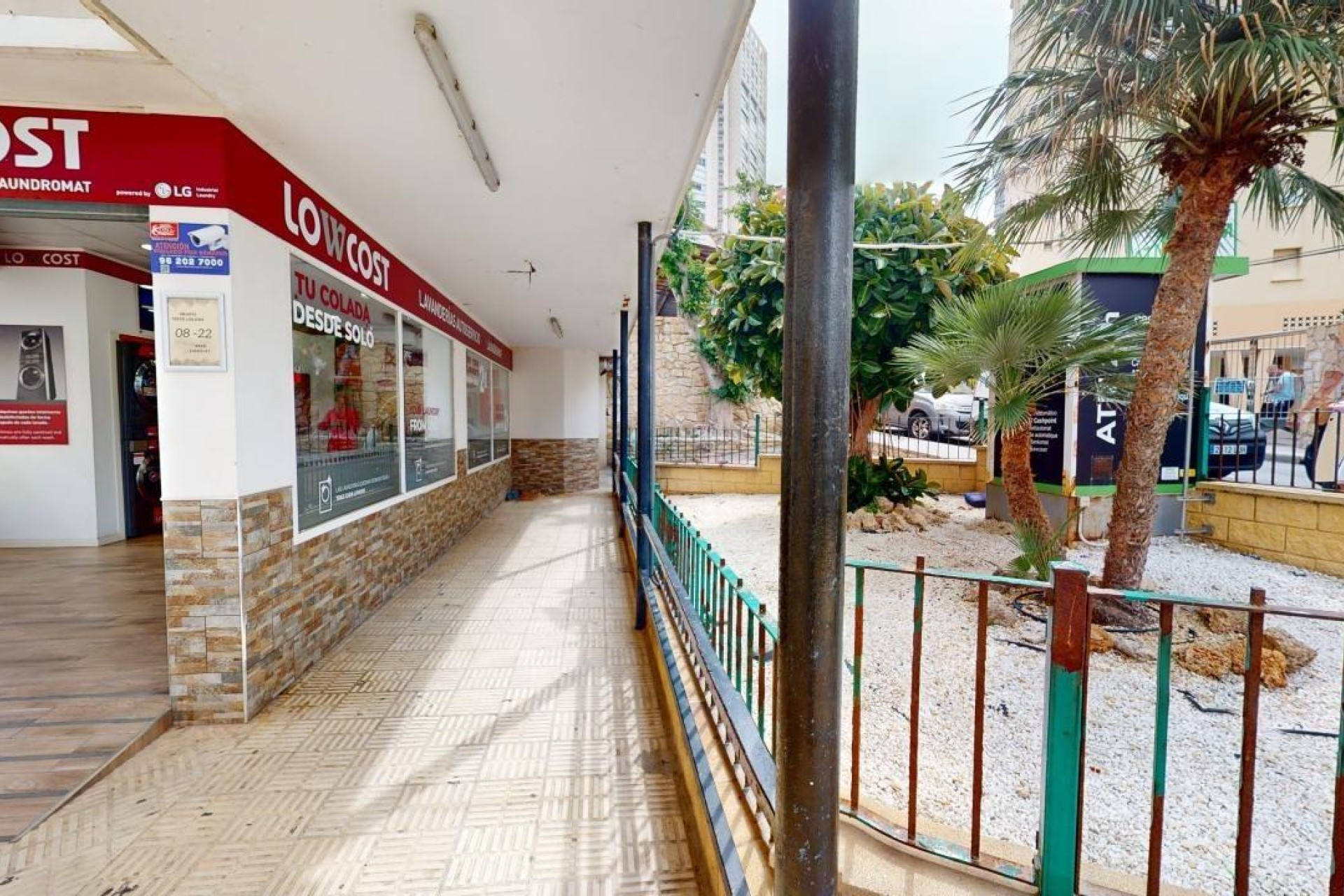 Revente - Commercial - Benidorm - Rincon de Loix Llano