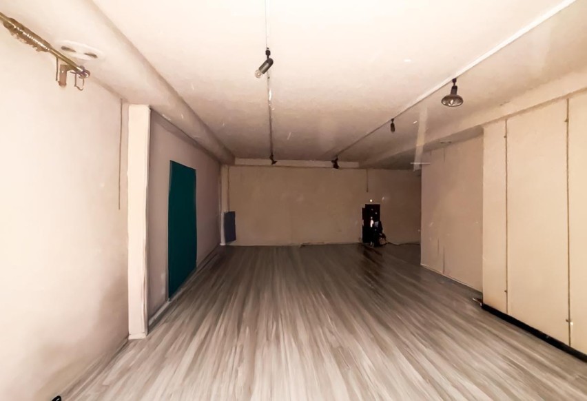 Revente - Commercial - Elche - Center