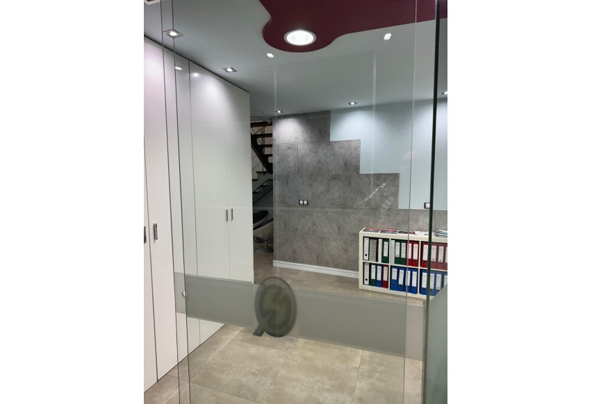 Revente - Commercial - Elche - Center