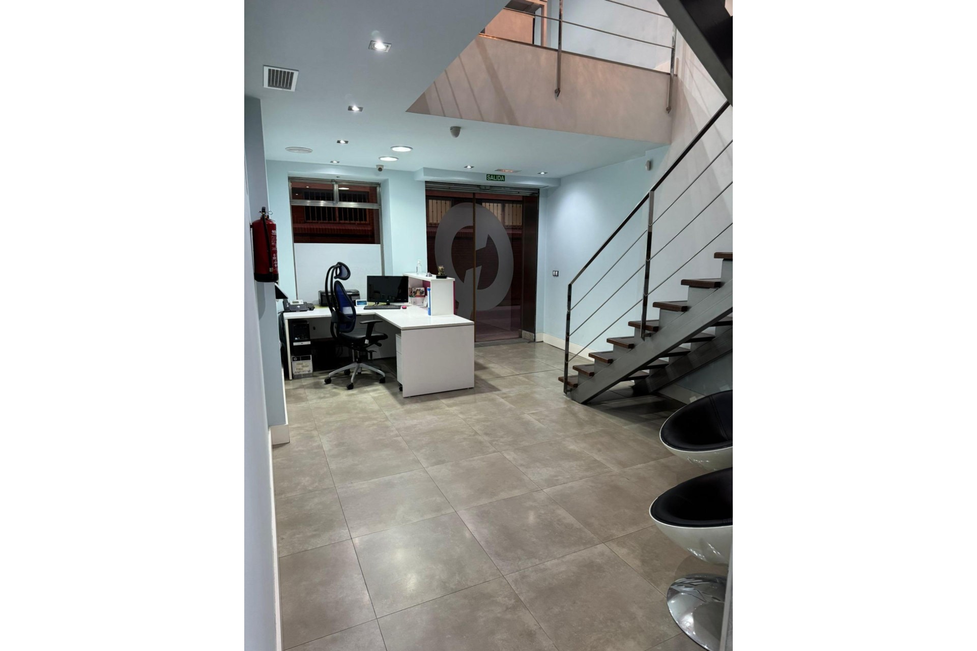 Revente - Commercial - Elche - Center