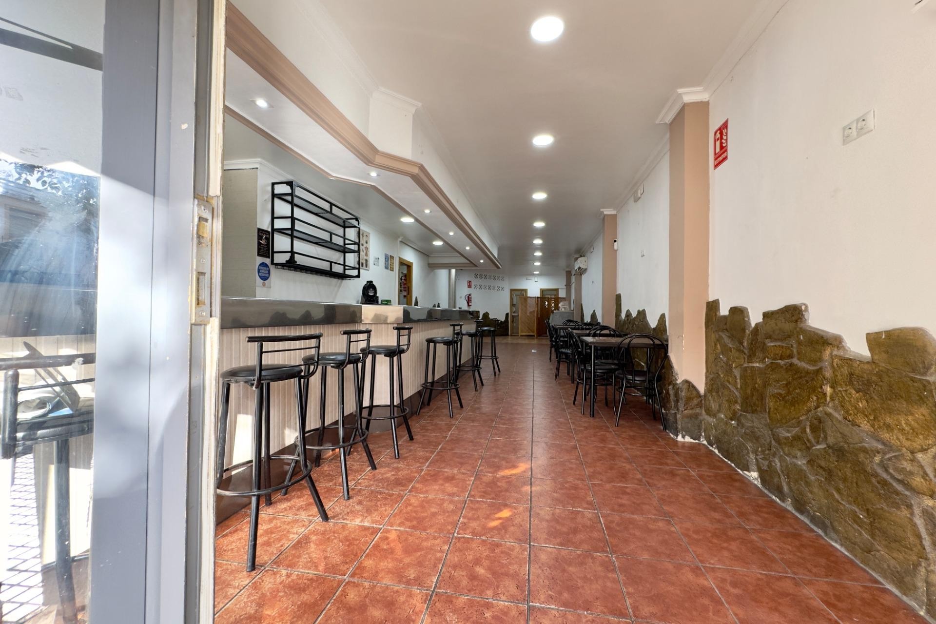 Revente - Commercial - Elche - San Crispín