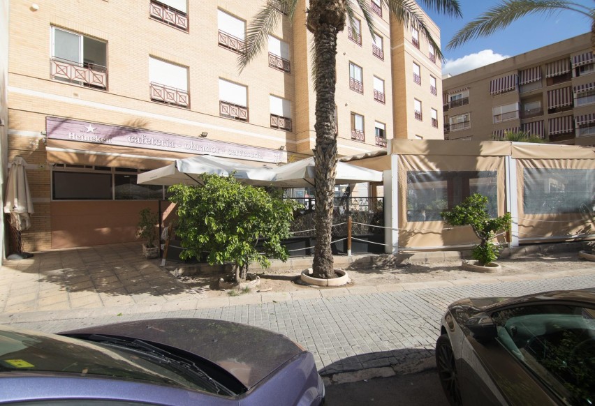 Revente - Commercial - Elche - Sector V