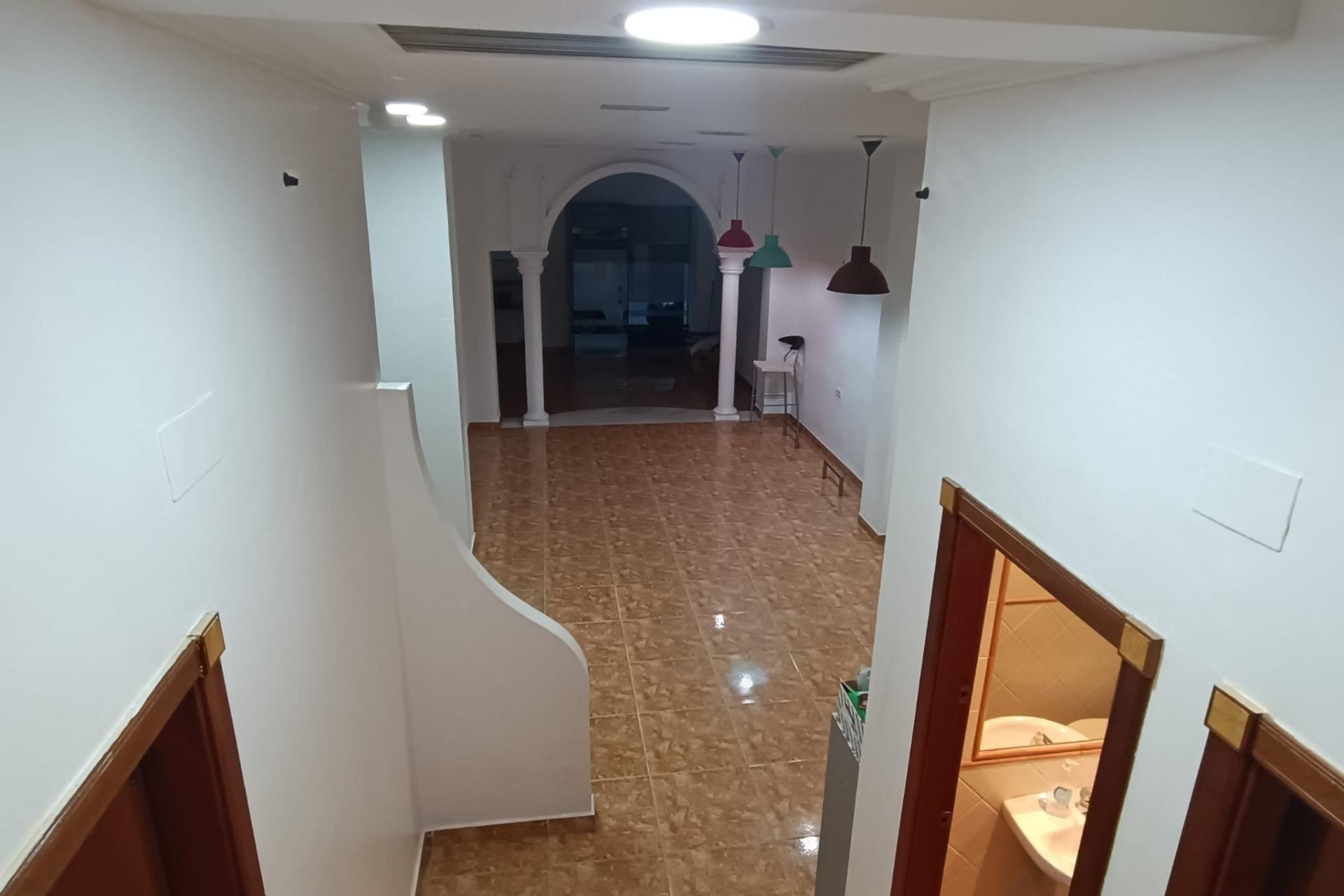 Revente - Commercial - Elche - Toscar