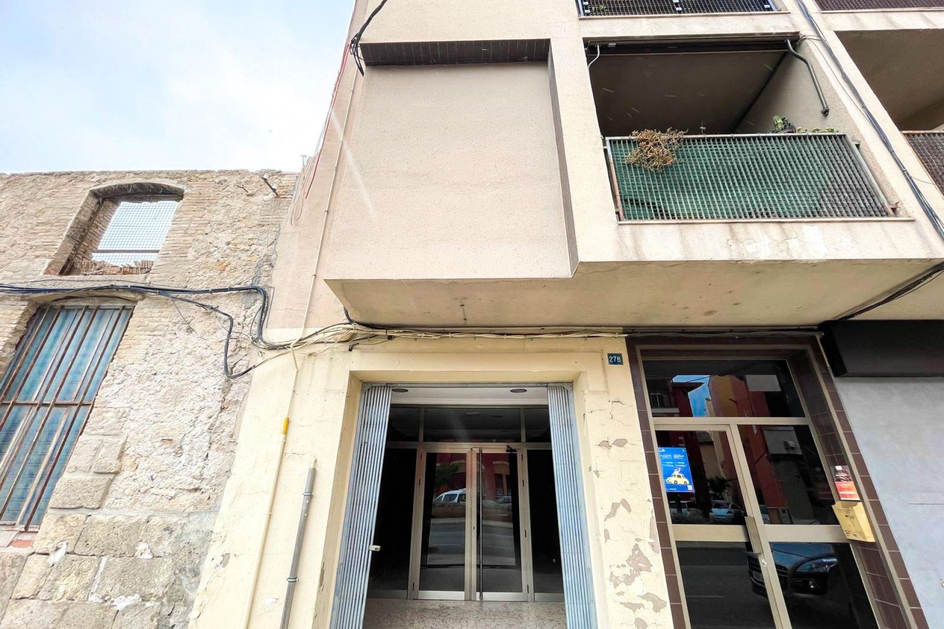 Revente - Commercial - Muro de Alcoy - Centro