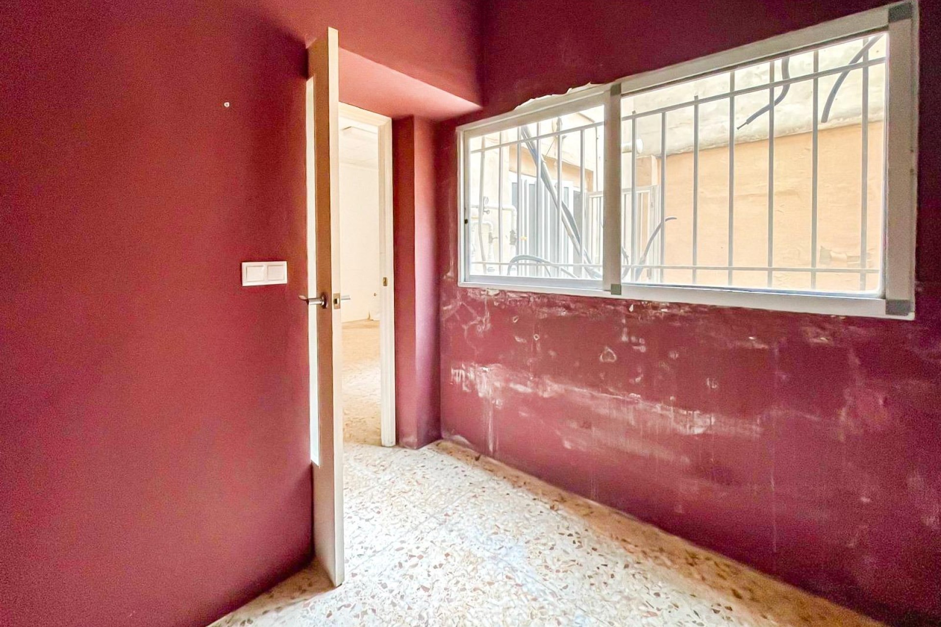 Revente - Commercial - Muro de Alcoy - Centro