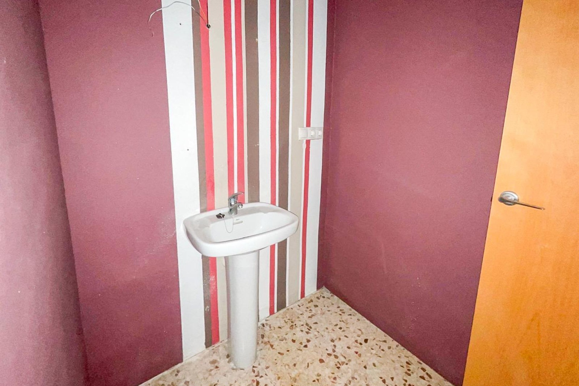 Revente - Commercial - Muro de Alcoy - Centro