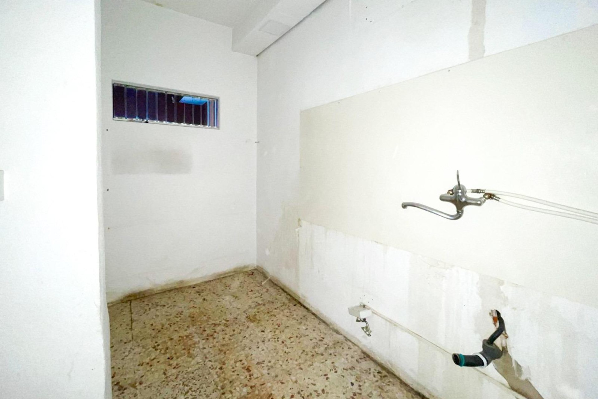Revente - Commercial - Muro de Alcoy - Centro