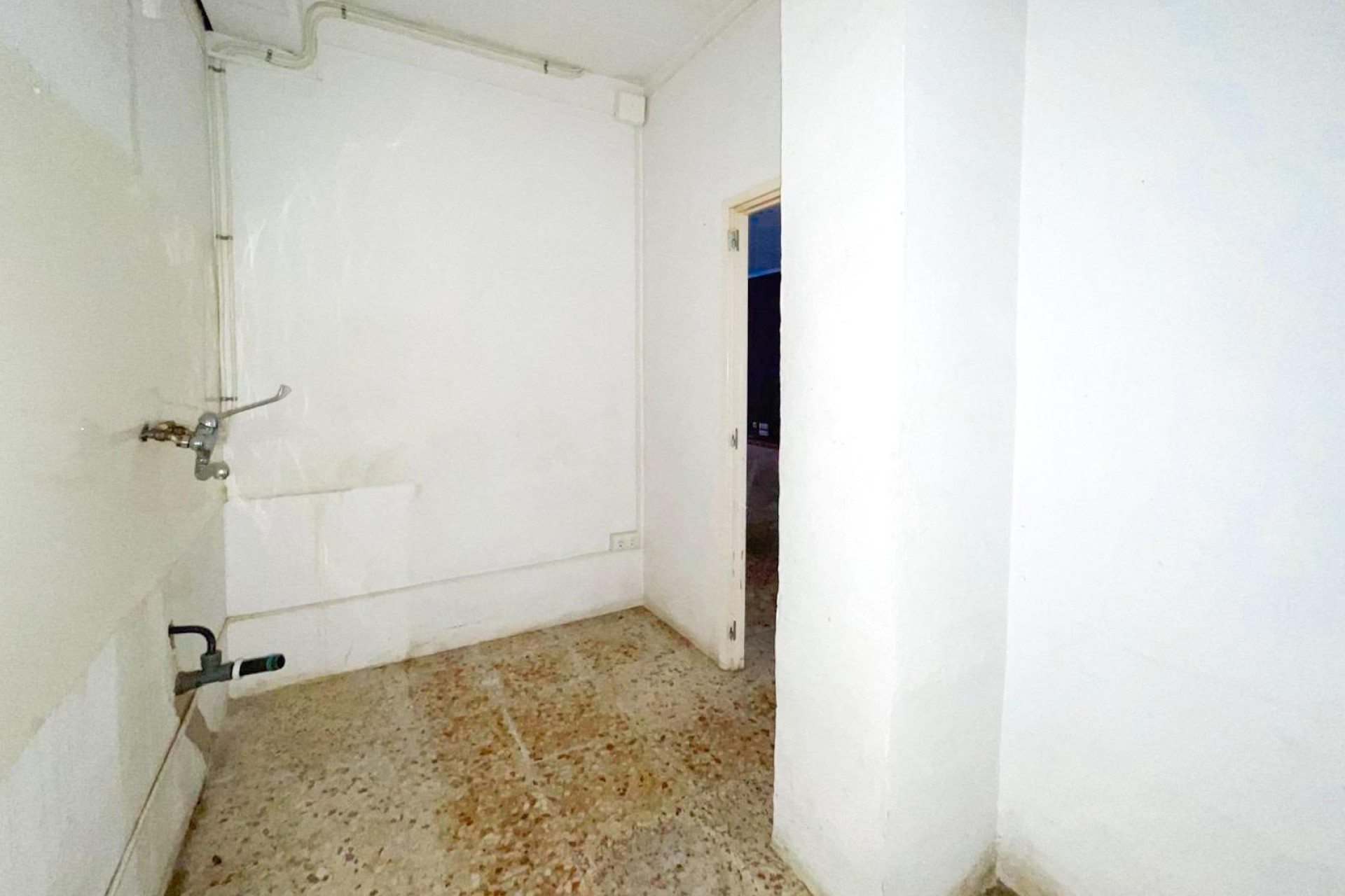 Revente - Commercial - Muro de Alcoy - Centro