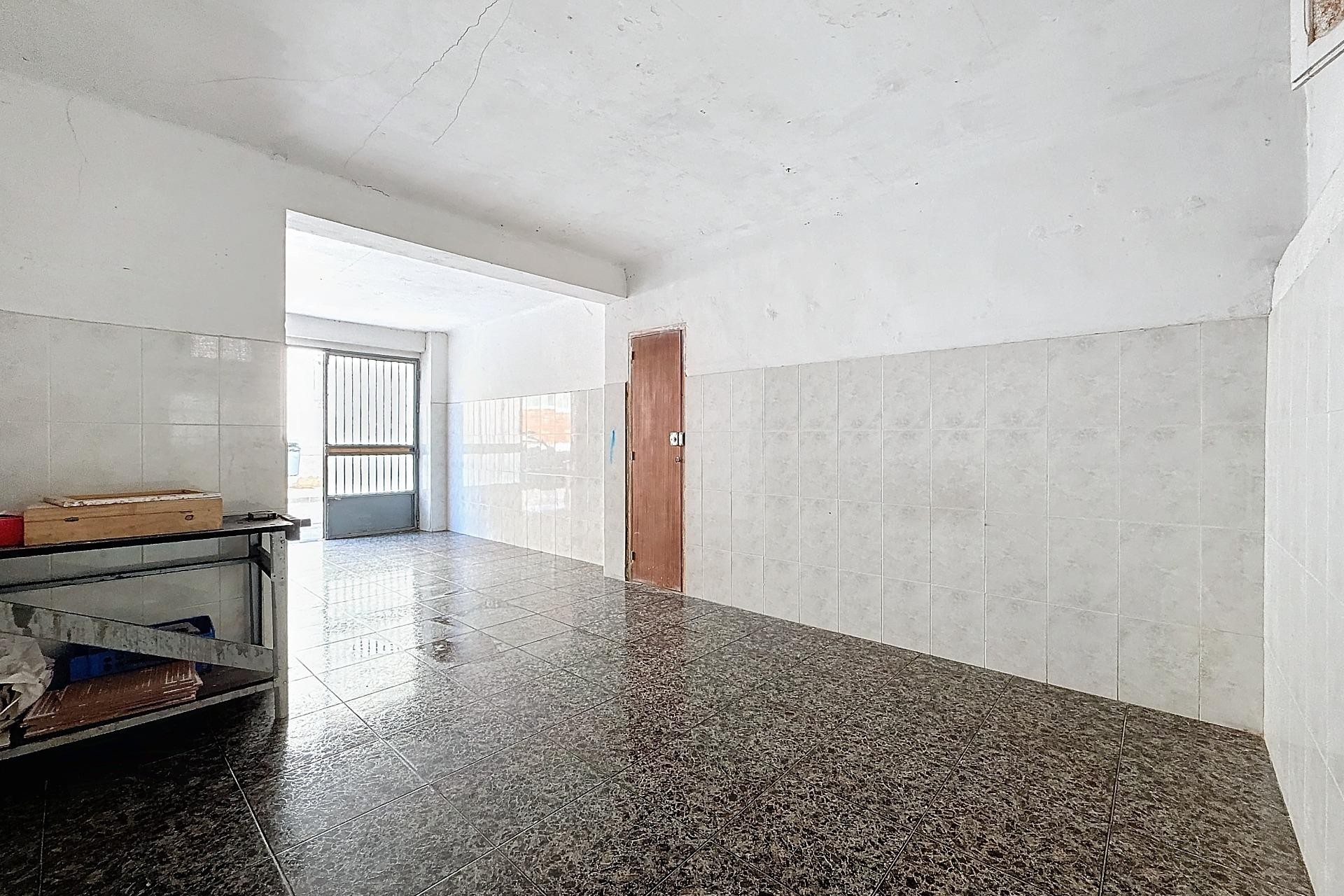 Revente - Commercial - Onil - Sauco