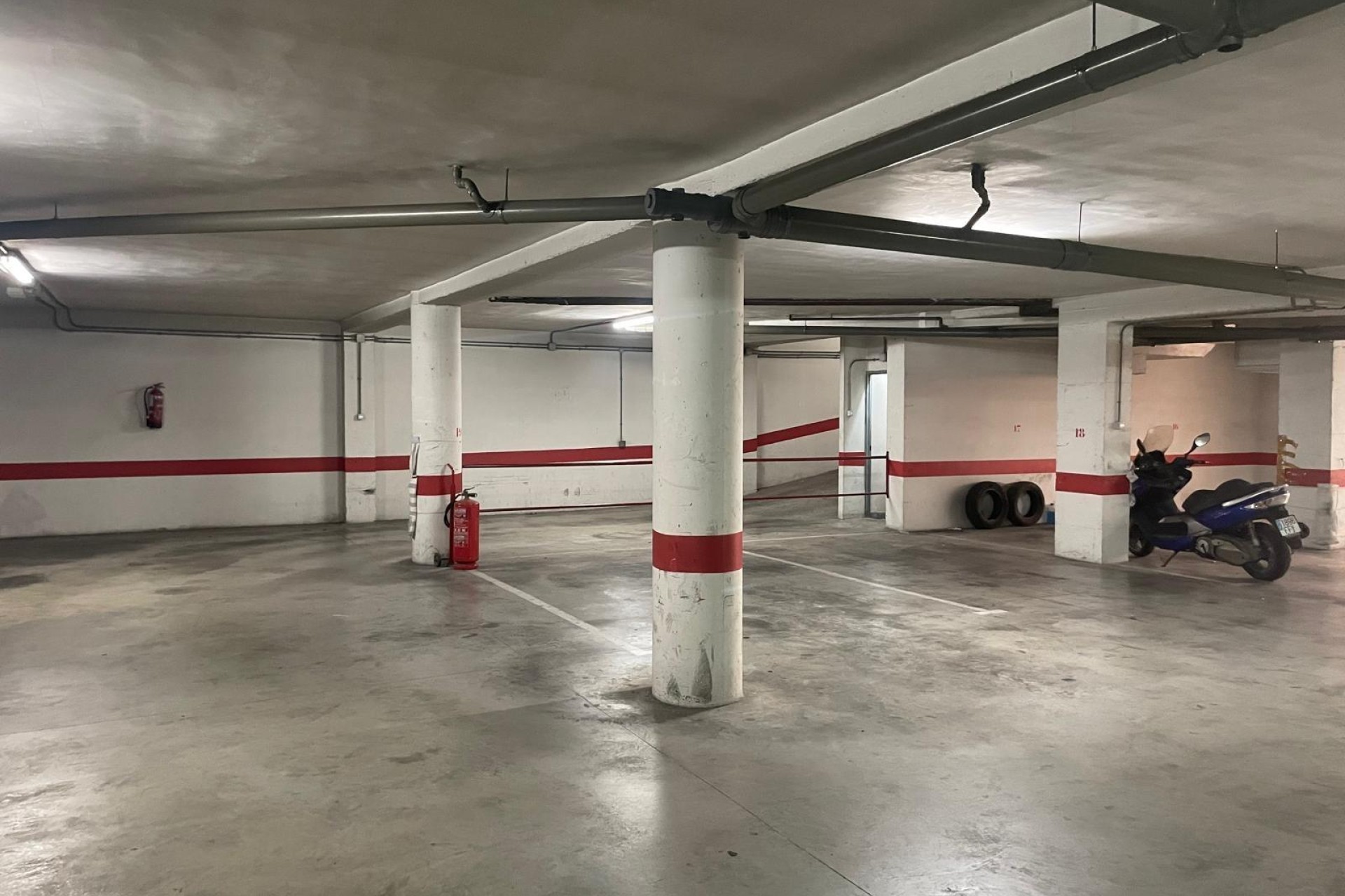 Revente - Débarras - Elche - San Crispín