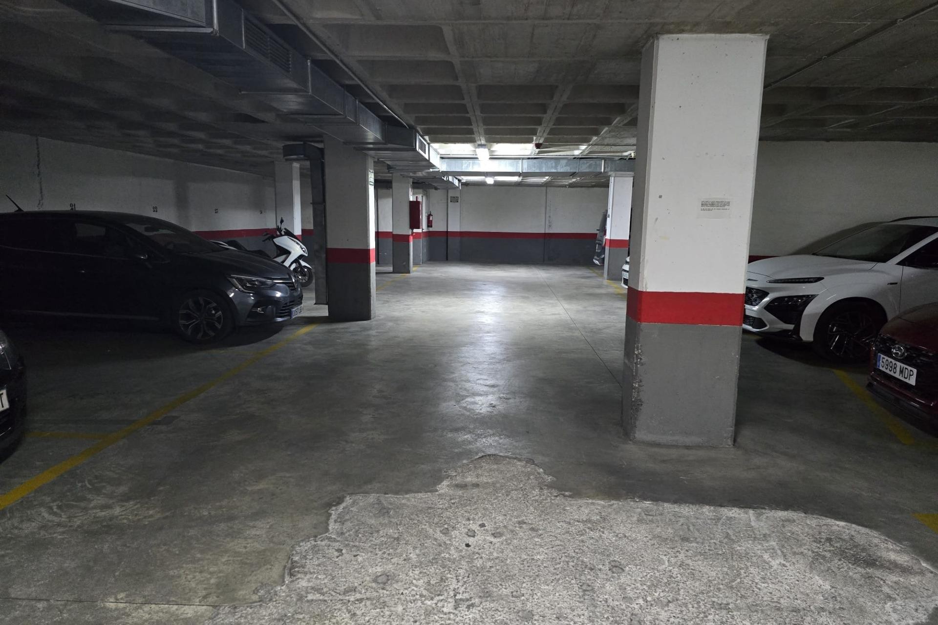 Revente - Garage - Elche - Plaza Crevillente-Juzgados