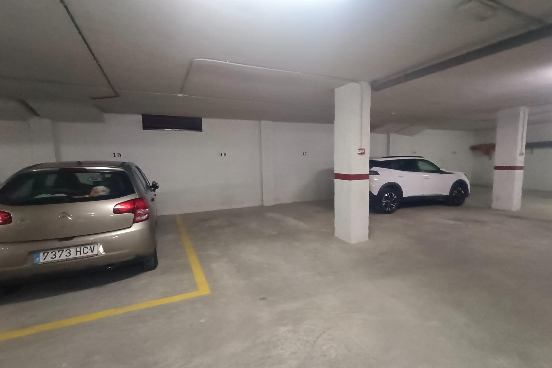 Revente - Garage - Santa Pola - Eroski