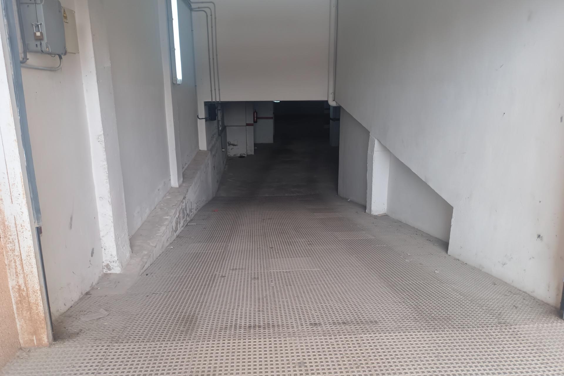 Revente - Garage - Santa Pola - Eroski